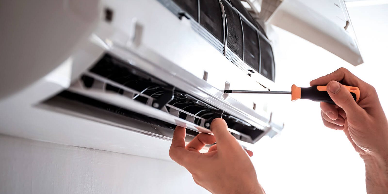 mantenimiento-de-aire-acondicionado-en-lima-aircon-ld-1600x800